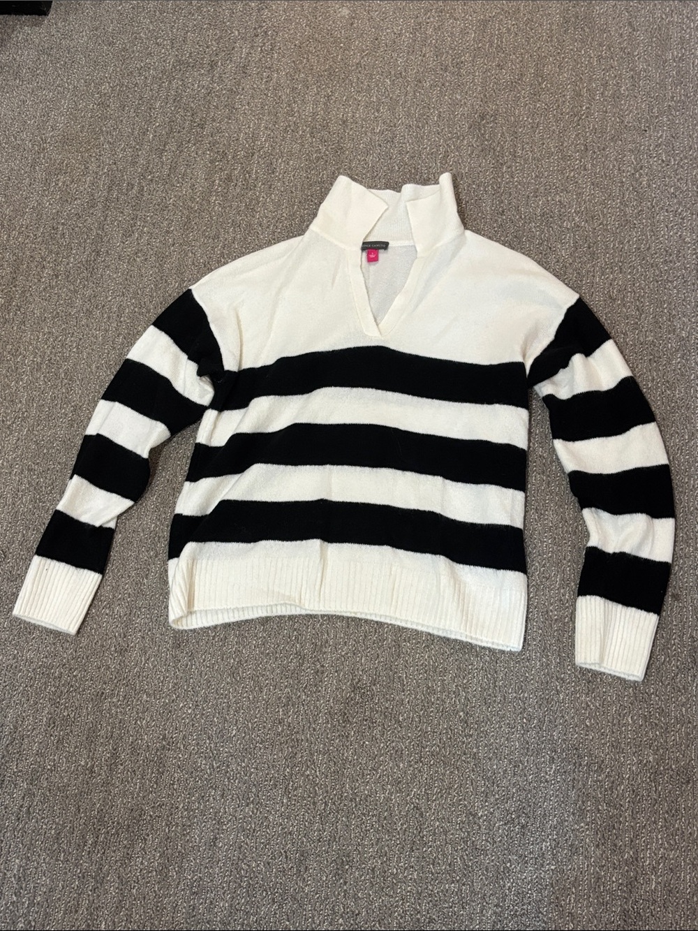Vince Camuto/Nordstrom-Striped Black & White V-Neck Pullover Sweater